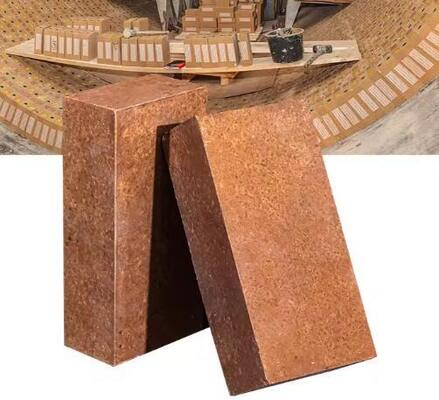 อุณหภูมิสูง อัดไฟมะกนีเซียมอิฐ ทนต่อหยาบดีมาก อิฐมะกนีเซียซินเตอร์สําหรับผนังเตาเหล็ก