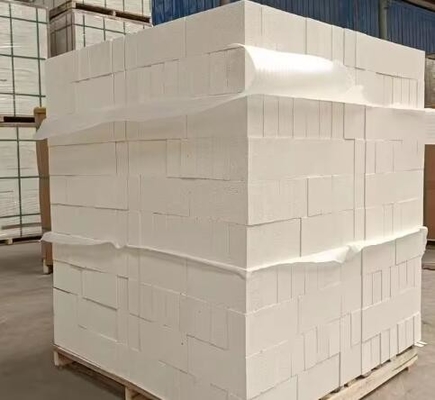 กระจกกระจกผนัง Mullite Insulation brick 1700C ตะกร้าไฟประกอบประกอบ Jm26 Jm28 Jm32 ตะกร้าไฟไหม้