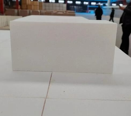 เตาเผาอุณหภูมิสูง Zirconia Bubble Insulating Bricks น้ําหนักเบา Zirconia ลูกโขง
