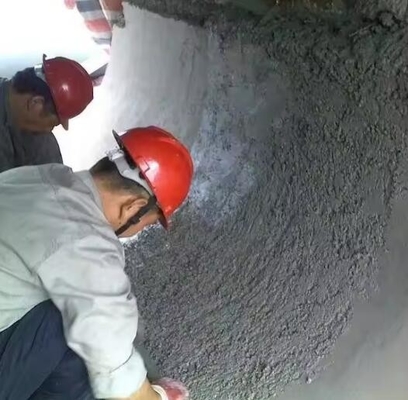 ผลิต Al2O3-SiO2 สารประกอบเคมี ทนต่อความร้อน แมส Ramming Castable สําหรับ Eaf ใต้เผา
