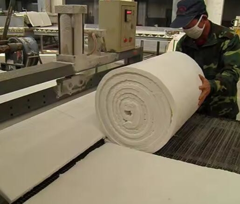 ผ้าห่มไฟเบอร์เซรามิกผ้าห่มปรับอุณหภูมิสูง 1260c 50mm 25mm หนา Alumina Silicate Needled Blanket