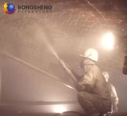 ทัพพีซับวัสดุทนไฟ Gunning Tundish สเปรย์เคลือบ Gunning Mix Magnesia-Based Refractory มวลซ่อมสำหรับเตา